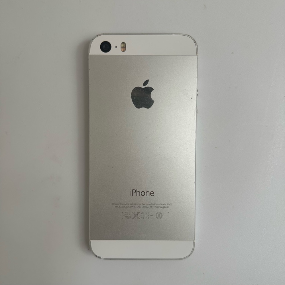 Apple iPhone 5s